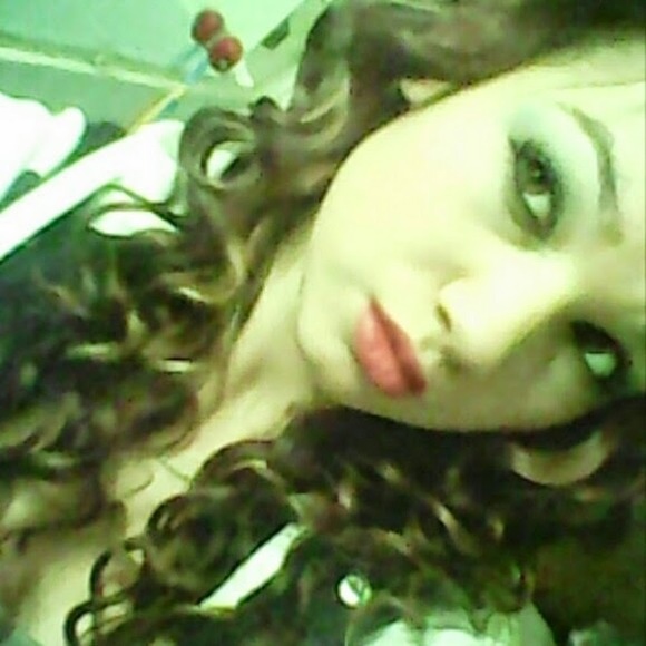 Meet your Posher, Chasity - Picture 1 of 1